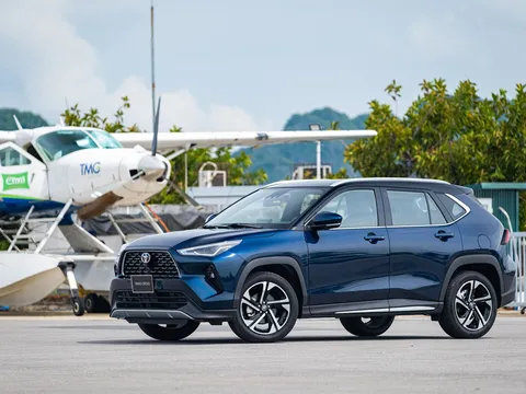 TOP 10 xe xăng dầu bán chạy nhất tháng 9/2025: Toyota Yaris Cross lần đầu "soán ngôi" Ford Ranger