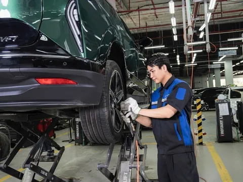 VinFast cán mốc 350 xưởng dịch vụ tại Việt Nam: Tăng tốc mở rộng hậu mãi, chuẩn bị đạt 400 xưởng cuối năm