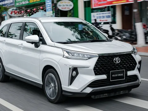Giảm đến 75 triệu đồng, Toyota Veloz Cross chạm ngưỡng giá của CUV hạng A