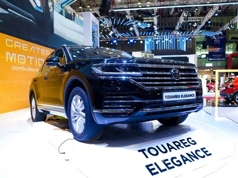 Volkswagen Touareg nhận ưu đãi lớn chưa từng thấy, giảm giá trực tiếp đến 330 triệu đồng