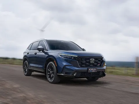 Honda CR-V e:HEV 2026 chính thức ra mắt tại Việt Nam: 2 phiên bản, lắp ráp trong nước, giá bán vẫn còn là ẩn số