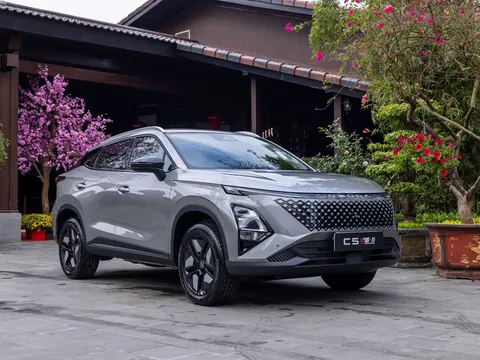 Omoda C5 hybrid 'rục rịch' ra mắt Việt Nam, tham vọng cạnh tranh Corolla Cross và HR-V