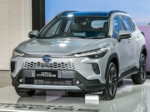 Toyota đặt mục tiêu sản xuất 6,7 triệu xe hybrid mỗi năm vào 2028