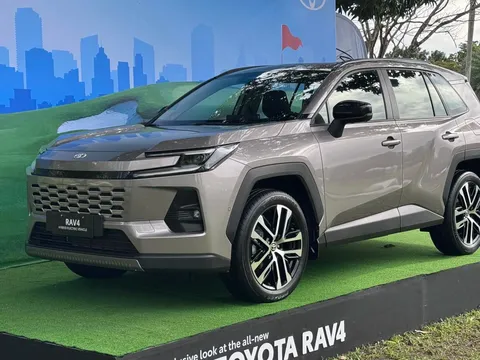 Toyota RAV4 thế hệ mới sắp ra mắt Đông Nam Á, giá dự kiến gây bất ngờ