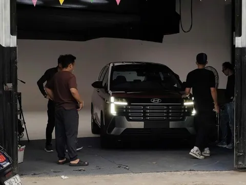 Hyundai Stargazer 2026 lộ diện trên đường chạy thử tại Việt Nam, ngày ra mắt đã cận kề?