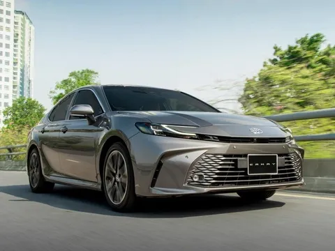 Điểm mặt 4 mẫu xe hybrid 'áp đảo' bản xăng về doanh số tại Việt Nam