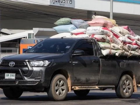 Xe bán tải trên thế giới: Mỗi quốc gia có một cách quản lý riêng