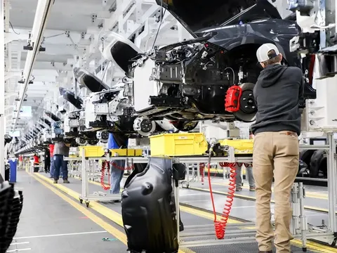 Toyota rót 1 tỷ USD mở rộng sản xuất tại Mỹ, tăng tốc chiến lược xe điện