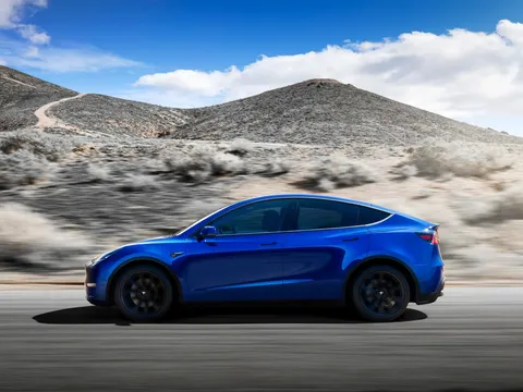 Thử nghiệm thực tế: Xe điện chạy càng nhanh càng hao pin?