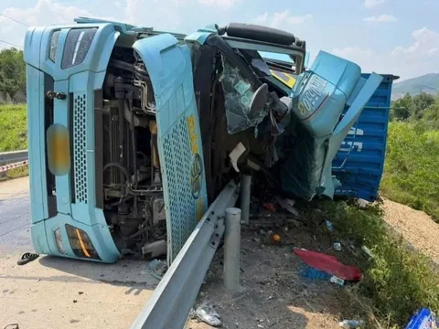 Từ vụ va chạm thương tâm với container tại Đắk Lắk: Vì sao xe container trở thành “nỗi ám ảnh” trên quốc lộ?