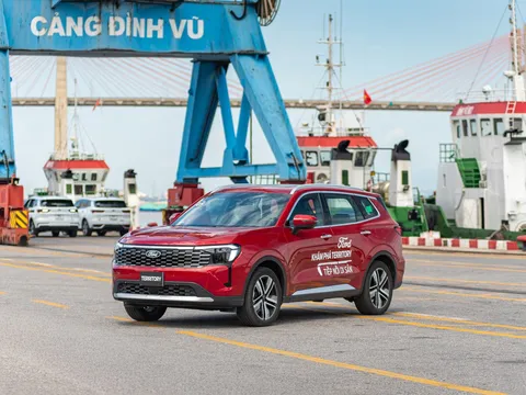 Ford Territory giảm giá bán lẻ, tăng sức cạnh tranh Mazda CX-5, Hyundai Tucson