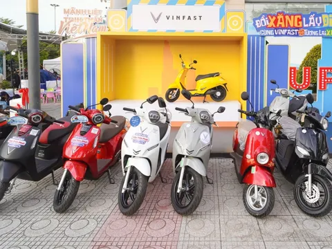 Chuỗi sự kiện 'Đổi xăng lấy điện' của VinFast phủ 6 điểm cầu, đưa xe máy điện tới gần hơn với người dùng