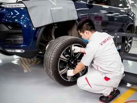 Nhiều hãng ô tô tại Việt Nam tăng thời hạn bảo hành để giữ chân khách hàng