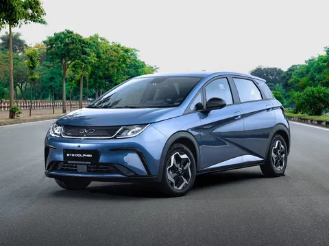 Điểm mặt 3 mẫu 'xe xanh' mới trình làng khách Việt trong tháng 4