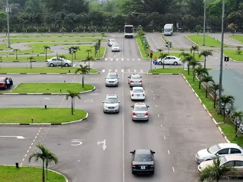 Từ 1/7/2026, hoạt động đào tạo và sát hạch lái xe có những thay đổi gì?