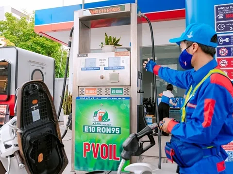 PVOIL thông báo dừng bán xăng khoáng RON95 từ giữa tháng 5/2026