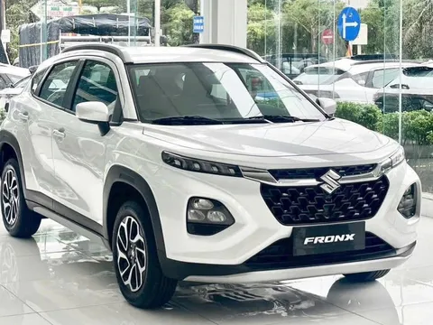 SUV đô thị Suzuki Fronx giảm giá 'chạm đáy' tại đại lý, giá thực tế chỉ từ 430 triệu đồng