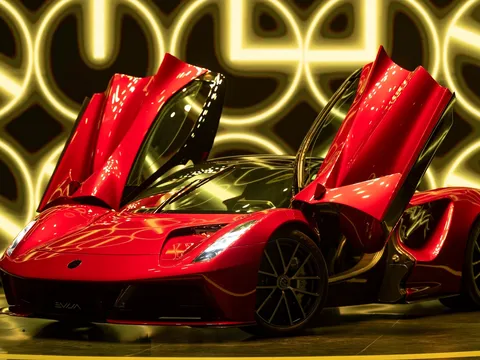 Mục sở thị Lotus Evija: Hypercar điện mạnh hơn 2.000 mã lực mới được đưa về Việt Nam