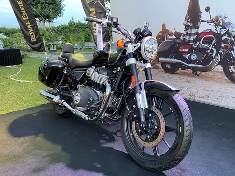 Royal Enfield trở lại Việt Nam với loạt mô tô mới, giá cao nhất 233 triệu đồng