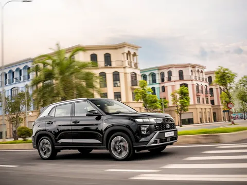 Hyundai tăng trưởng nhẹ giữa lúc thị trường chững lại, Creta trở thành mẫu xe bán chạy nhất