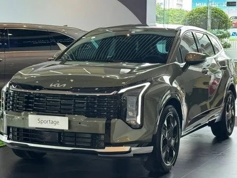 Với giá 839 triệu đồng, Kia Sportage 2026 bản Luxury có gì để thu hút khách Việt?