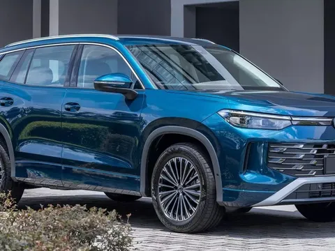 Volkswagen Tayron 'chào sân' Đông Nam Á: Thay thế Tiguan Allspace, giá quy đổi từ 1,23 tỷ đồng