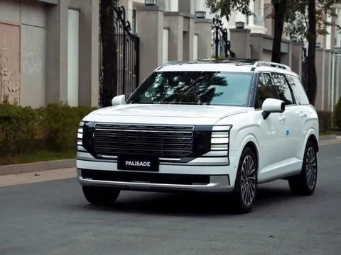 SUV cỡ lớn Hyundai Palisade 2026 lộ lịch trưng bày tại Việt Nam?