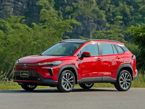 Doanh số Toyota Việt Nam vượt 36.600 xe trong nửa đầu 2026, ô tô hybrid tăng trưởng mạnh mẽ