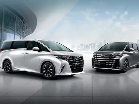 MPV cao cấp Toyota Alphard 2026 có bản tiêu chuẩn mới, giá quy đổi từ hơn 2,8 tỷ đồng