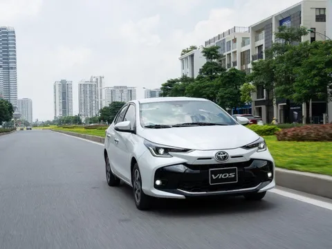 Toyota Vios tăng doanh số gấp đôi, gây sức ép lớn lên Honda City