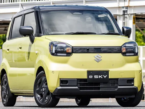Suzuki e Sky - Xe điện mini lắp pin nhỏ nhưng chạy tới 310 km/sạc