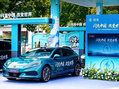 BYD đã có 10.000 trạm sạc siêu nhanh khắp Trung Quốc, tiến tới 20.000 trạm vào cuối năm 2026