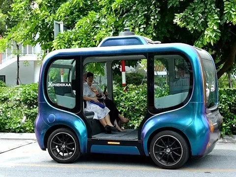 Hà Nội sắp thử nghiệm xe buýt tự hành, robotaxi tại Hòa Lạc trong 24 tháng