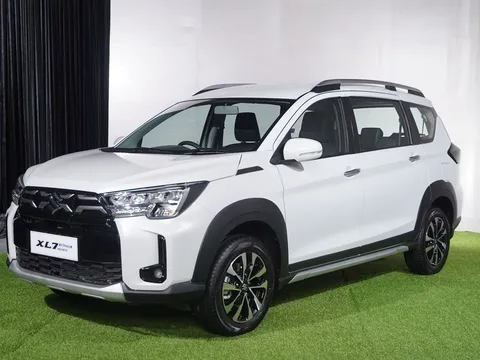 Suzuki XL7 Hybrid mới có thể sắp trình làng tại Việt Nam: Hai phiên bản, 'uống xăng' ít hơn