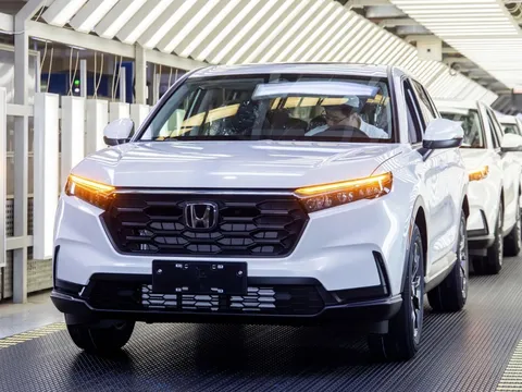 Honda đẩy nhanh kế hoạch sản xuất CR-V hybrid sau khi hủy 3 dự án xe điện