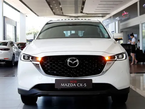 Mazda CX-5 bản tiêu chuẩn giảm còn 659 triệu đồng, giá ngang ngửa SUV cỡ B