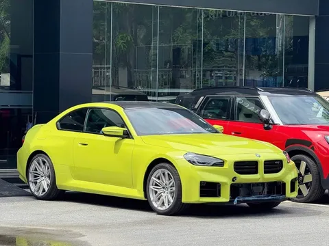 BMW M2 sắp trình làng khách Việt: Nhiều tùy chọn, gói hiệu năng cao có giá dự kiến hơn 1,2 tỷ đồng