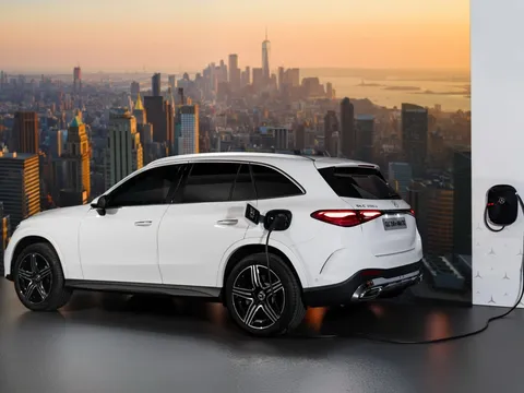 Mercedes-Benz GLC tại Việt Nam có thêm bản PHEV, giá bán gần 3 tỷ đồng