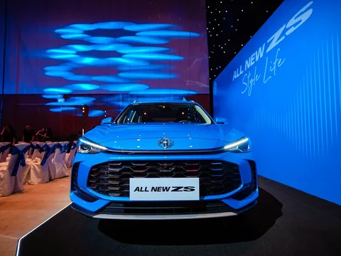 MG ZS Hybrid+ chốt giá 668 triệu đồng tại Việt Nam: 'Ăn xăng' 4,53 lít/100 km, cạnh tranh Toyota Yaris Cross HEV