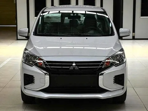 Mitsubishi Attrage rẻ ngang xe hạng A: Có đại lý giảm tới 90 triệu đồng để đẩy hàng tồn