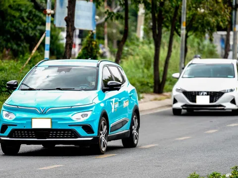 Cục Đăng kiểm đề xuất ô tô điện phải phát âm thanh cảnh báo khi chạy dưới 20 km/h