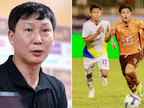 Bảng xếp hạng V.League 2024/25 mới nhất: HAGL lập kỳ tích; Tân binh ĐT Việt Nam ghi điểm với HLV Kim