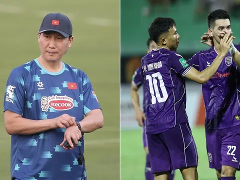 HLV Kim Sang-sik nhận mật thư, ngọc quý V.League đặt một chân lên ĐT Việt Nam