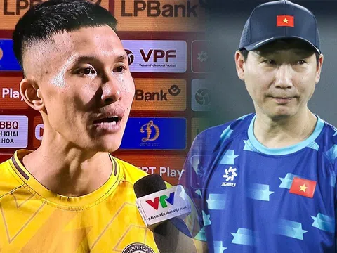 Gây sốt ở giải Đông Nam Á, trò cưng HLV Kim Sang-sik lại khiến NHM ngỡ ngàng tại V.League