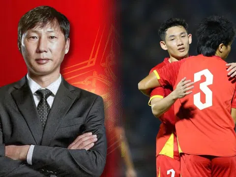 HLV Kim Sang-sik trao 'đặc quyền', ngôi sao ĐT Việt Nam nhận vinh dự chưa từng có trong sự nghiệp
