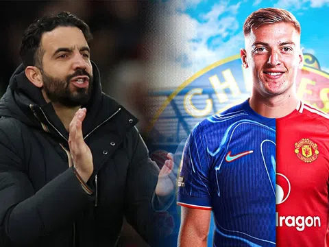 Sếp lớn ra tay, Chelsea vượt mặt Man United đón 'sát thủ' khiến cả Ngoại hạng Anh thèm khát