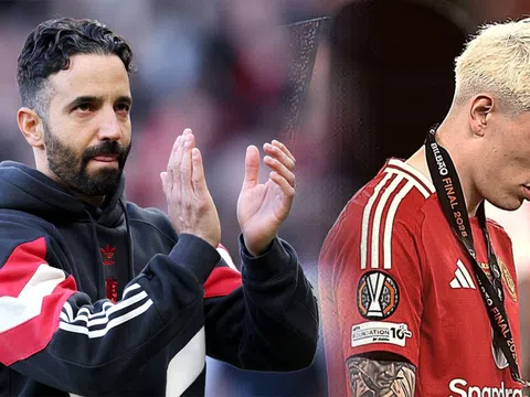 Ruben Amorim cải tổ đội hình, Man United bán Garnacho với mức giá khó tin