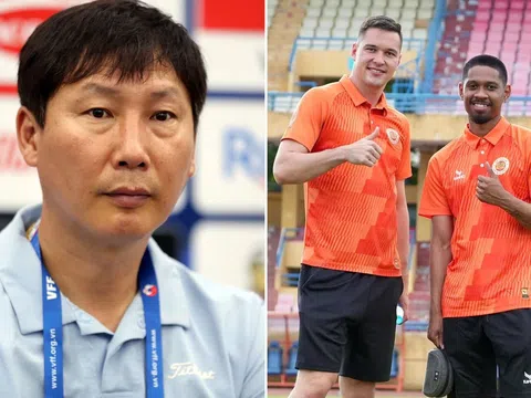 Tân binh của ĐT Việt Nam vượt mặt Quang Hải, HLV Kim Sang-sik sở hữu báu vật ở trận gặp Malaysia