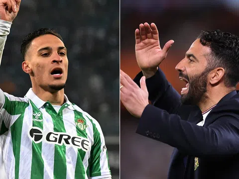 Antony báo tin vui cho HLV Ruben Amorim, MU thu được bộn tiền nhờ Real Betis?