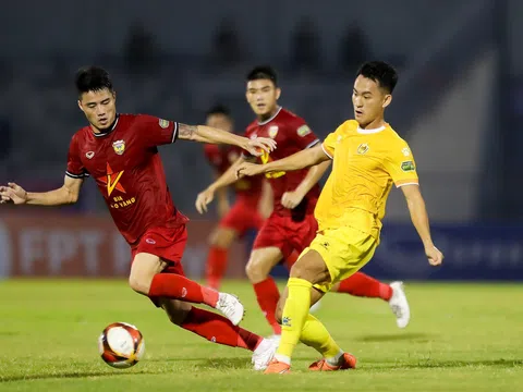 Đội bóng V.League bị tố 'nhường điểm', HLV trưởng chính thức lên tiếng